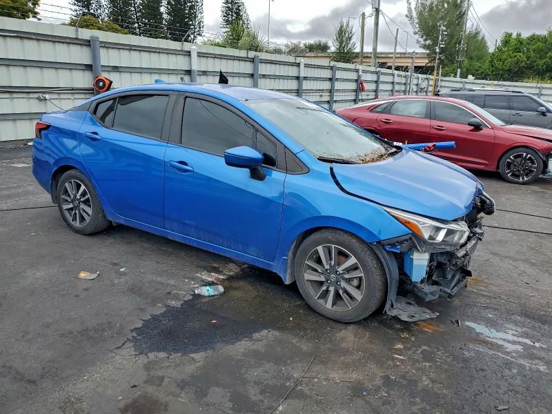 2020 Nissan Versa sv