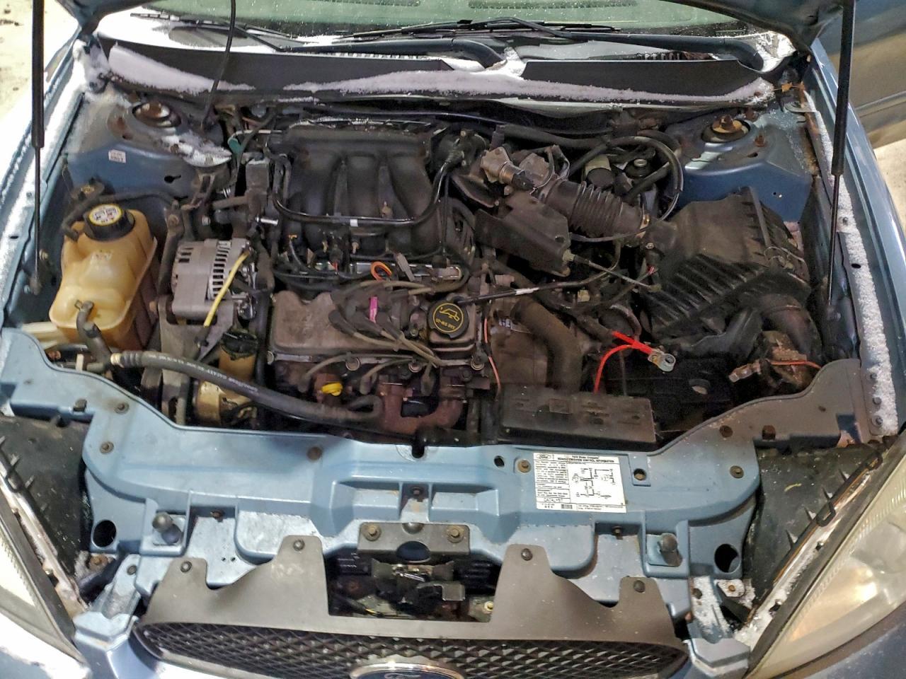 2005 Ford Taurus se
