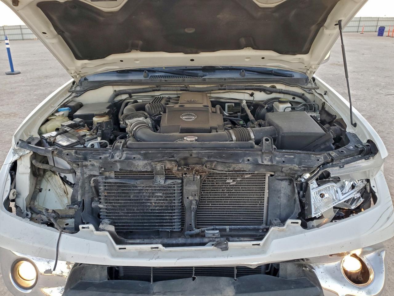 2012 Nissan Frontier s