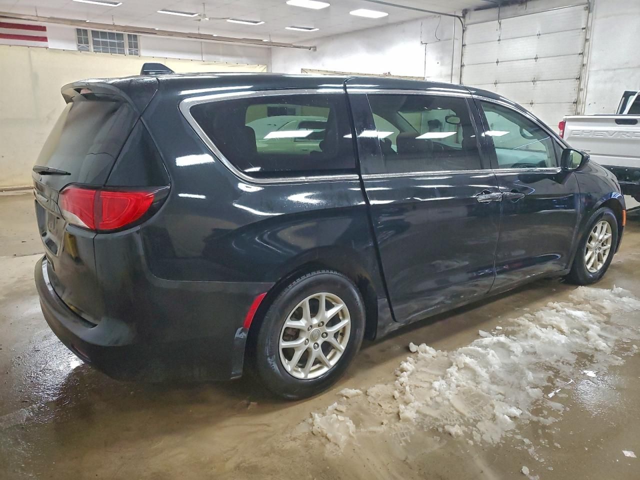 2017 Chrysler Pacifica lx