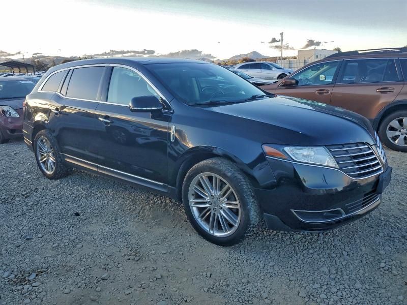 2018 Lincoln MKT