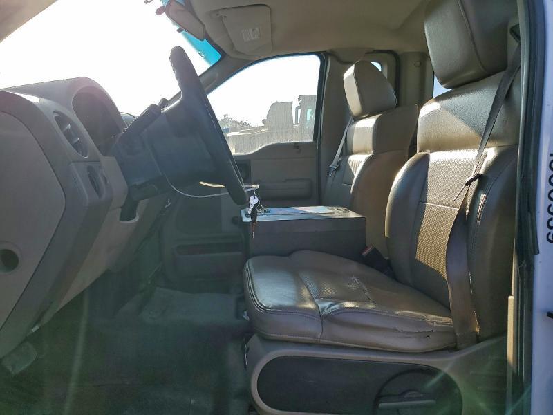 2008 Ford F150 W/knapheide Knap kap