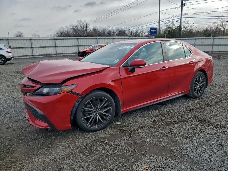 2022 Toyota Camry se