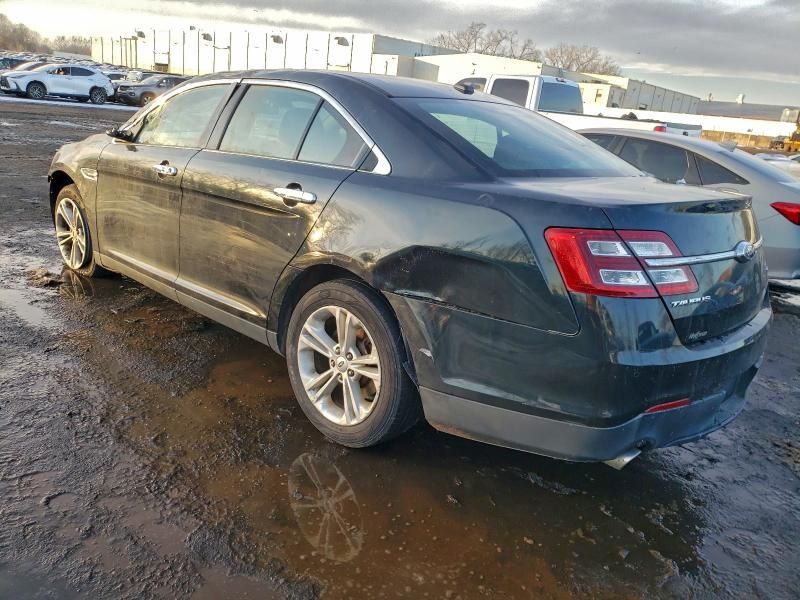 2014 Ford Taurus sel