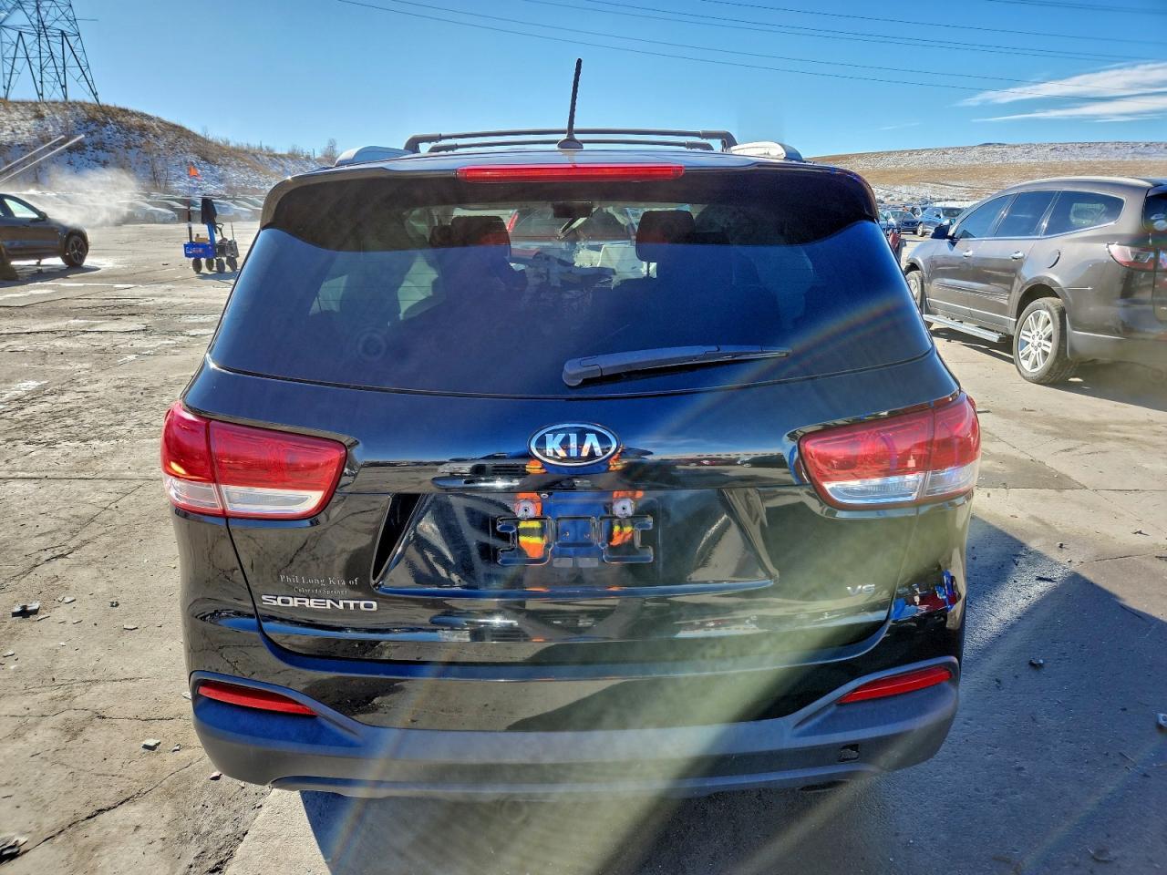 2016 KIA Sorento lx V6