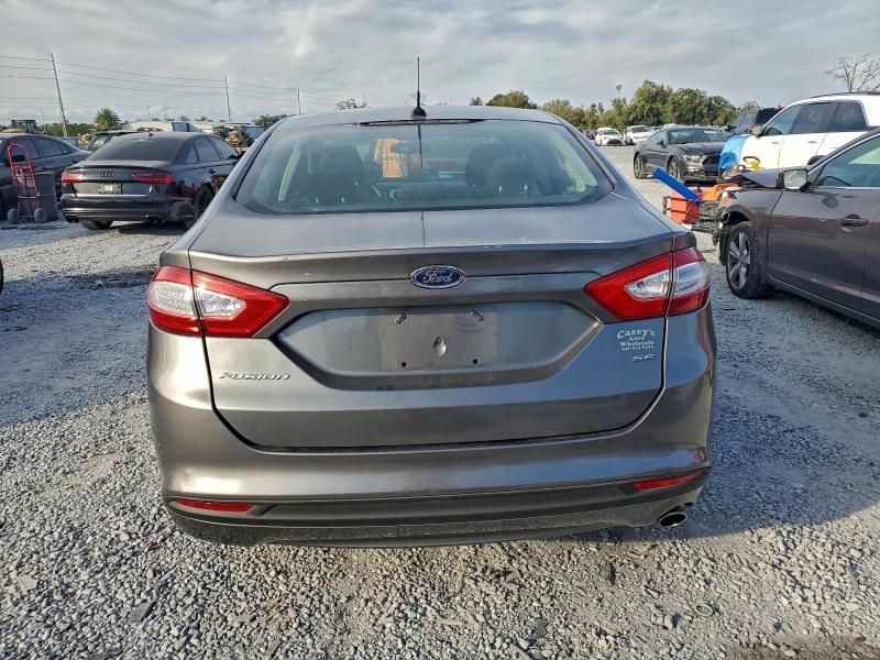 2014 Ford Fusion se