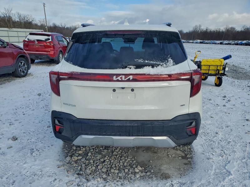 2024 KIA Seltos s
