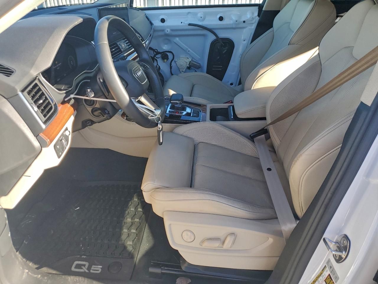 2022 Audi Q5 Prestige 45