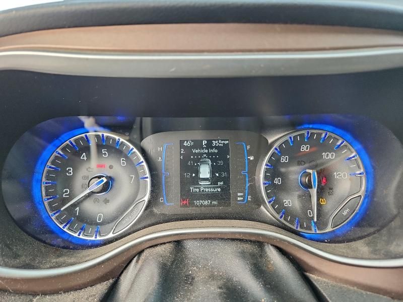 2020 Chrysler Voyager lxi