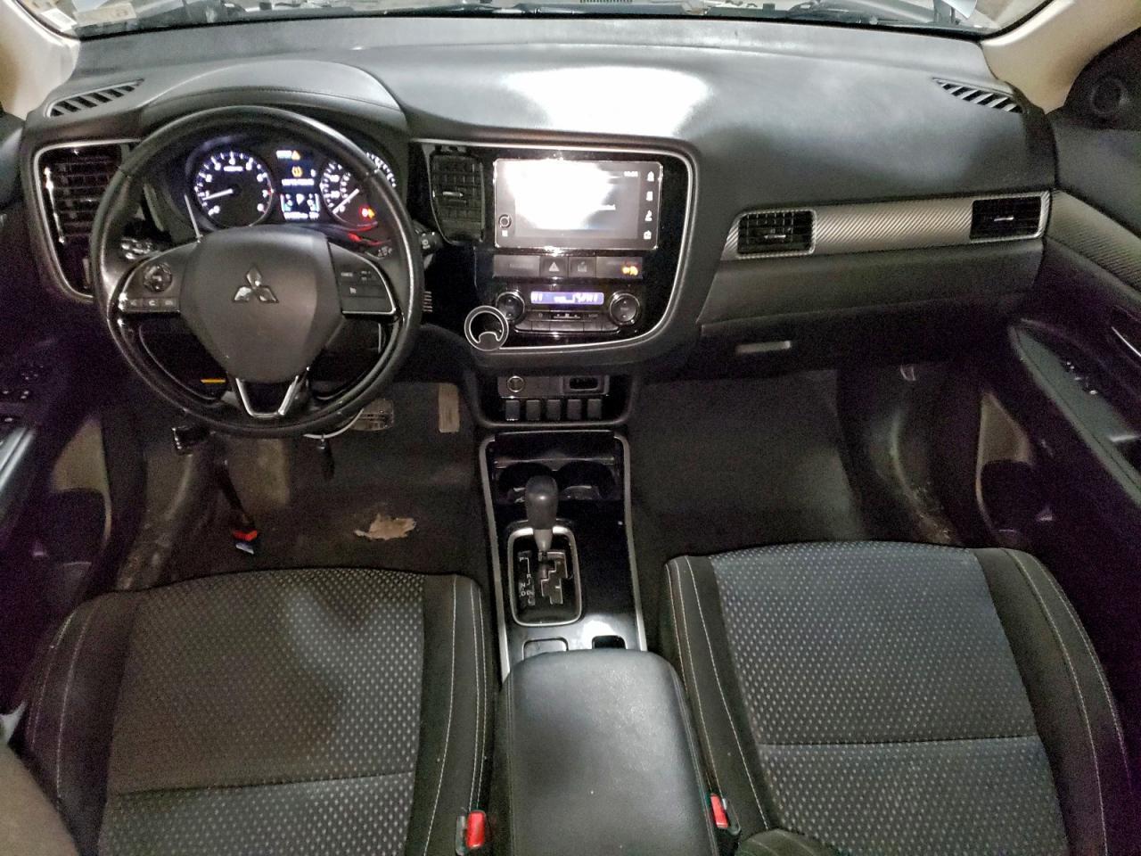 2017 Mitsubishi Outlander se