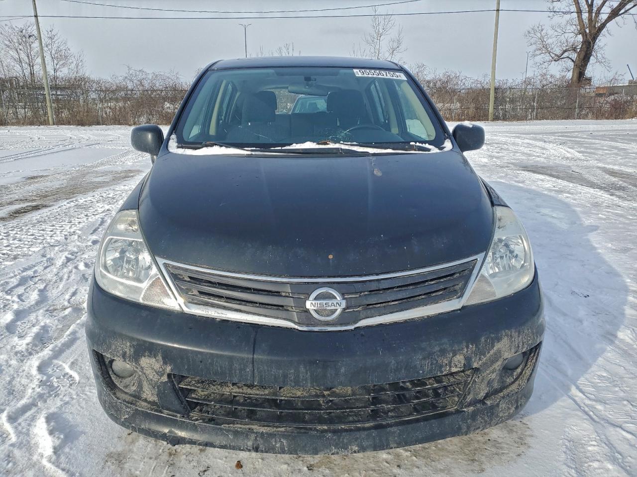 2011 Nissan Versa s