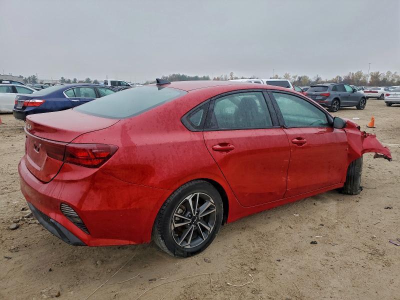 2024 KIA Forte lx