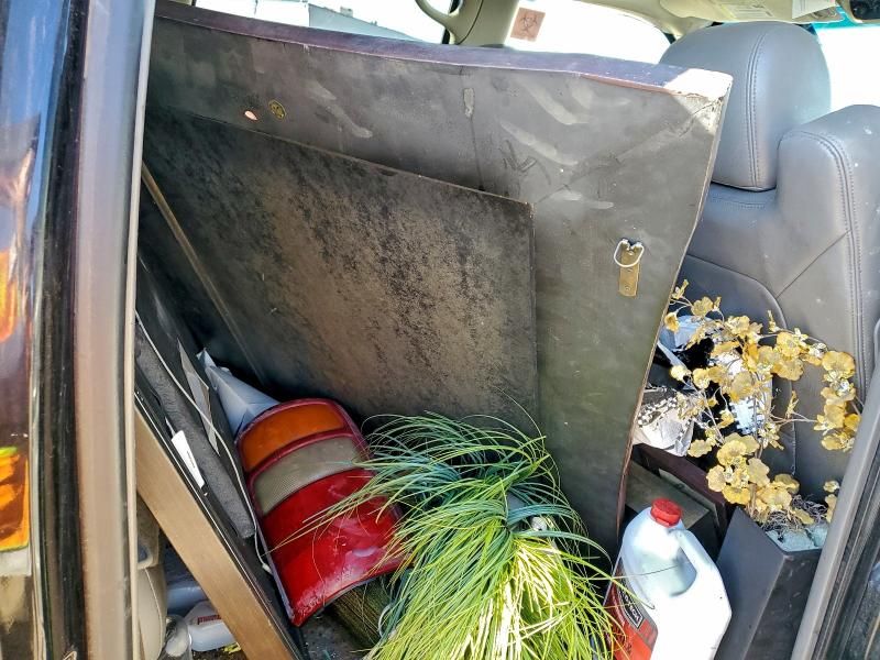 2003 Chevrolet Suburban K1500