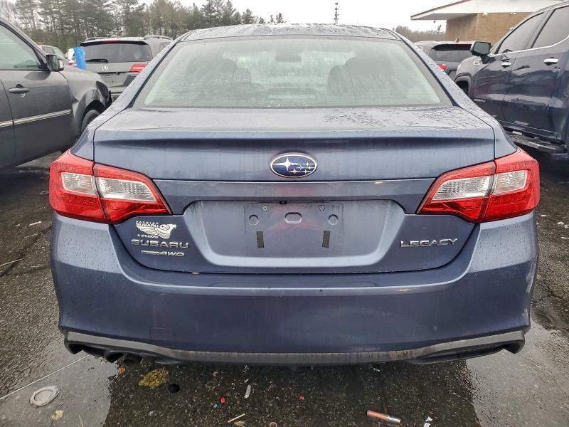2018 Subaru Legacy 2.5i