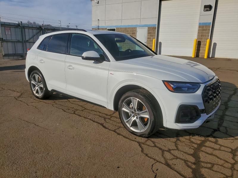 2025 Audi Q5 Premium 45