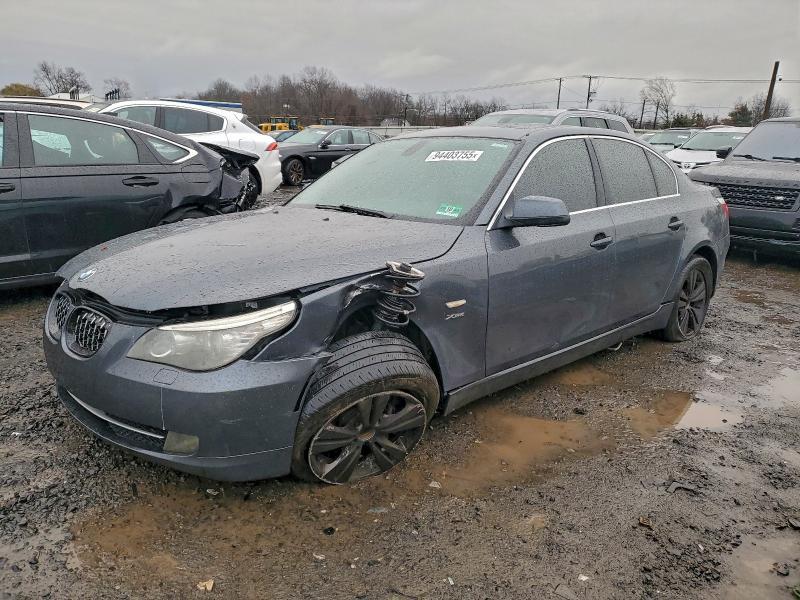 2010 BMW 528 xi