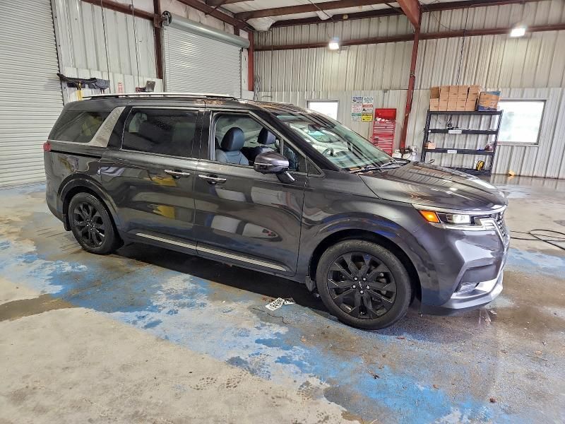2023 KIA Carnival