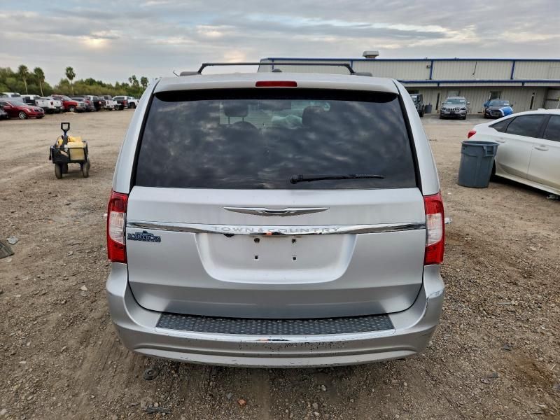 2011 Chrysler Town & Country Touring