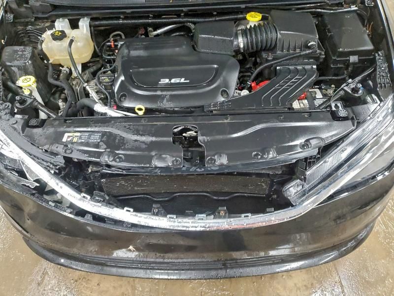 2017 Chrysler Pacifica lx