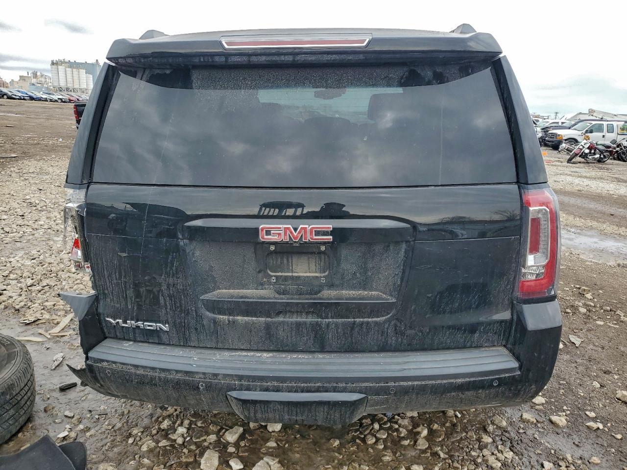 2016 GMC Yukon slt