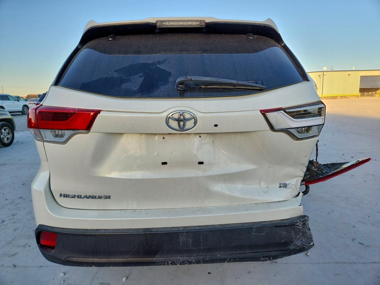 2019 Toyota Highlander se
