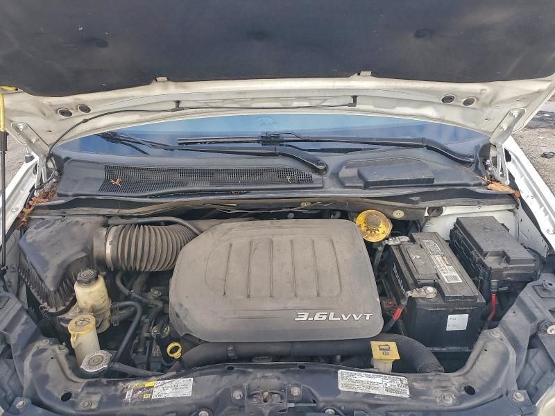 2014 Dodge Grand Caravan sxt