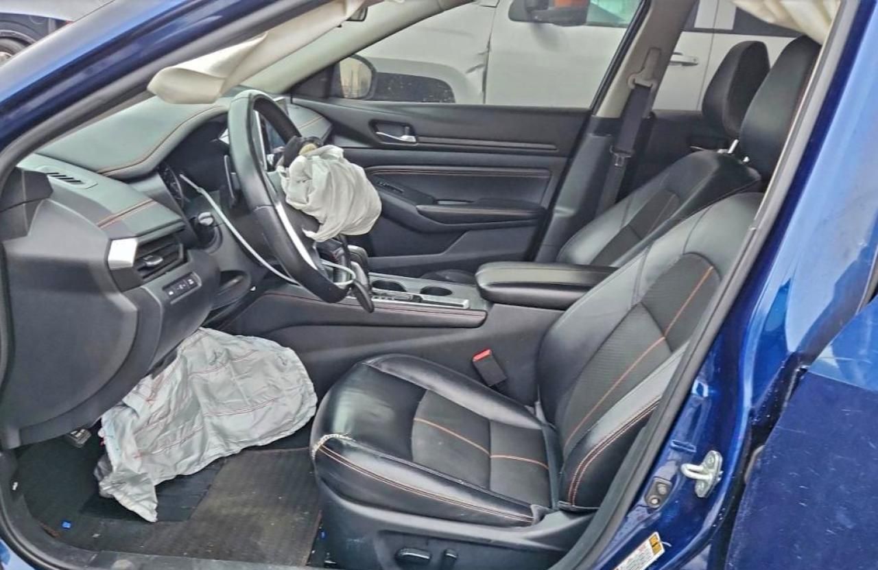 2020 Nissan Altima sr