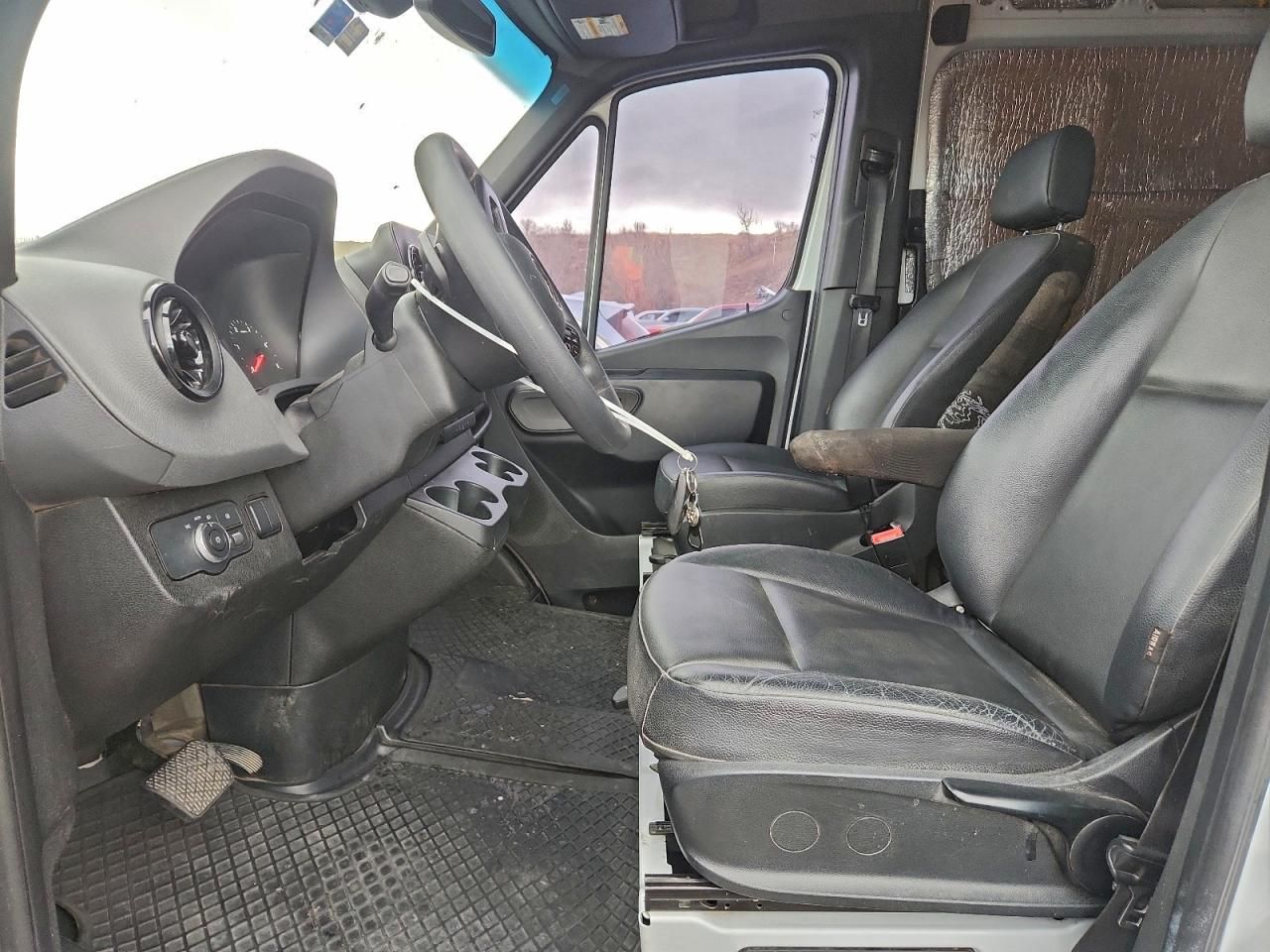 2021 Mercedes-Benz Sprinter 2500