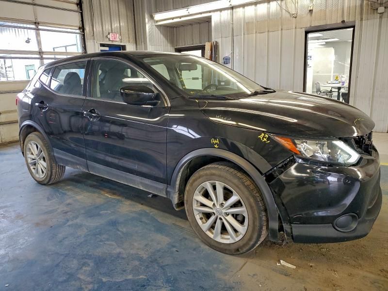 2018 Nissan Rogue Sport s