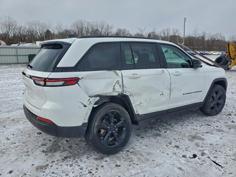 2024 Jeep Grand Cherokee Laredo
