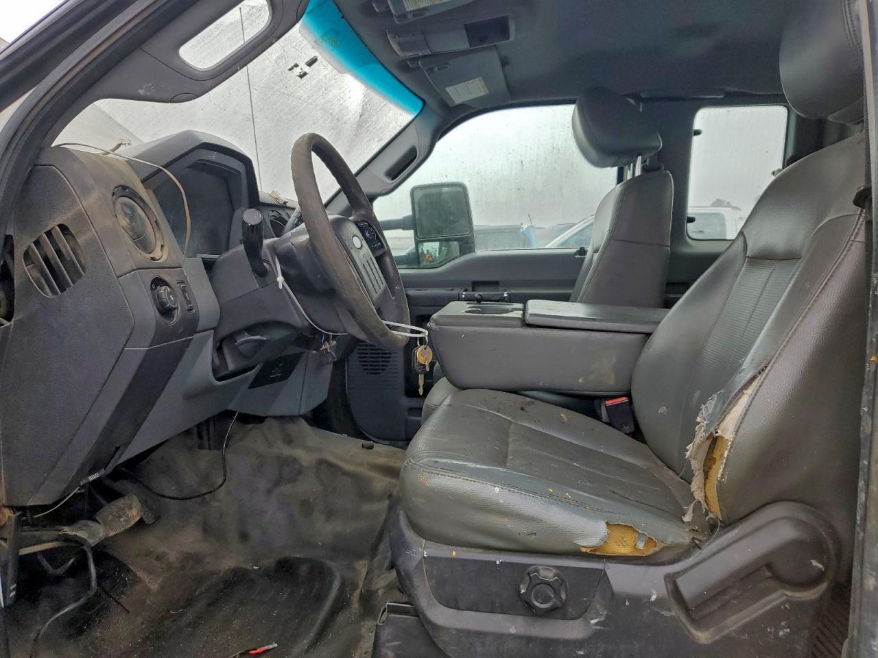 2012 Ford F550 Super Duty Truck Cab AND Chassis