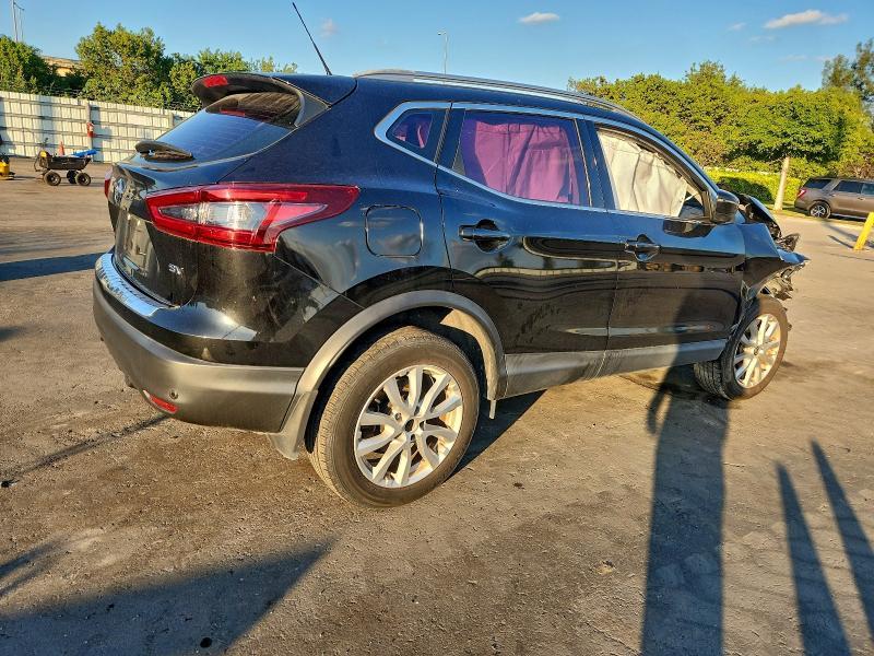 2020 Niss Rogue Sport