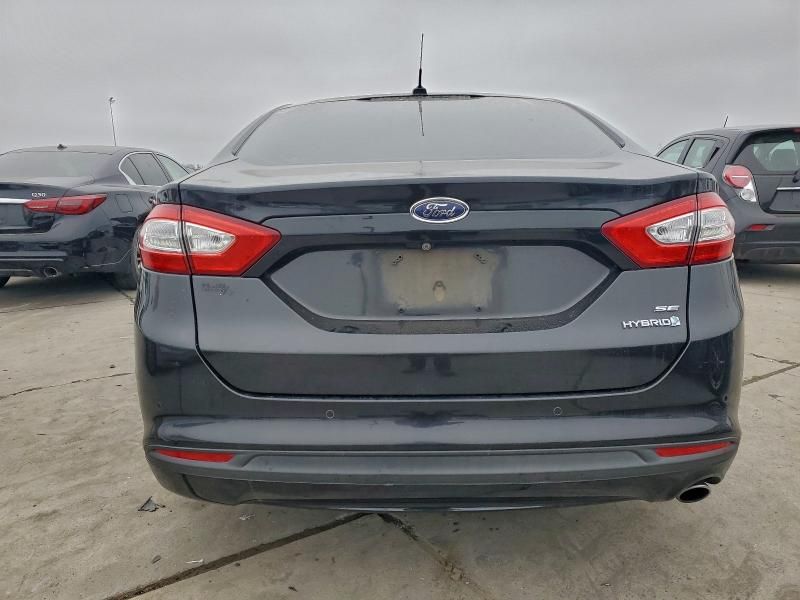 2015 Ford Fusion se Hybrid