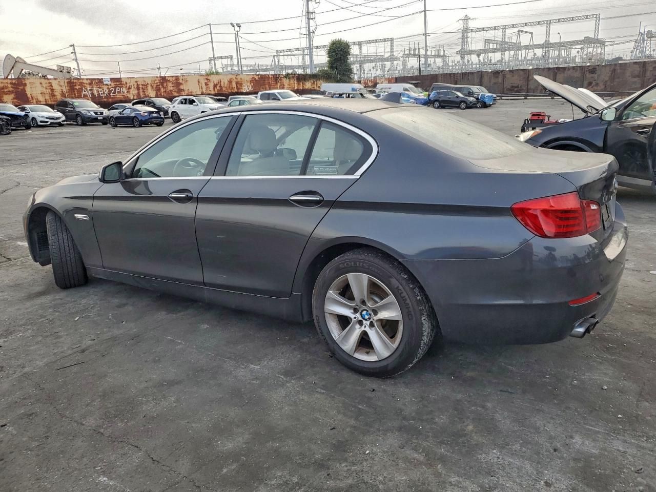 2013 BMW 528 i
