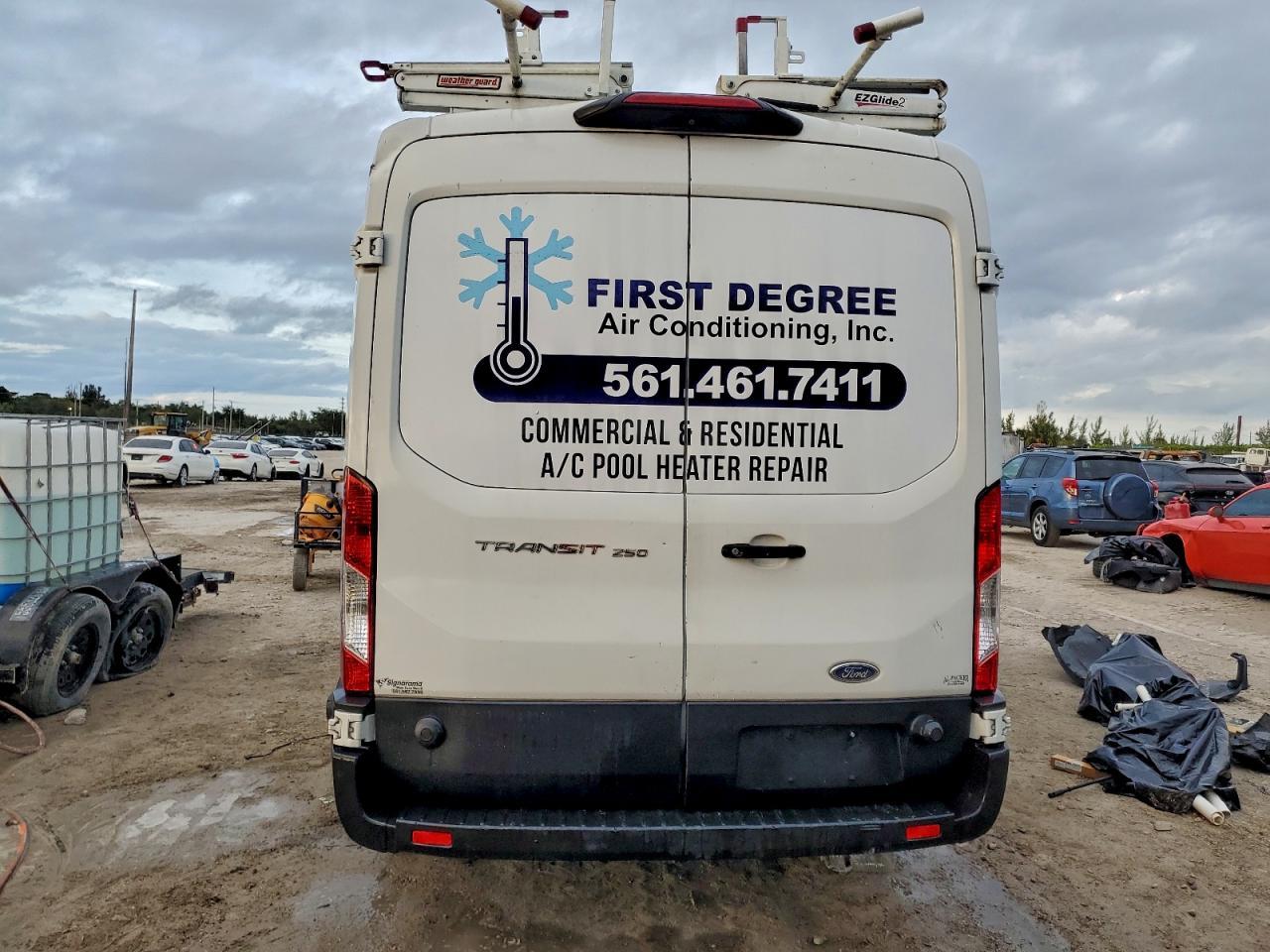 2019 Ford Transit Van T-250 ME