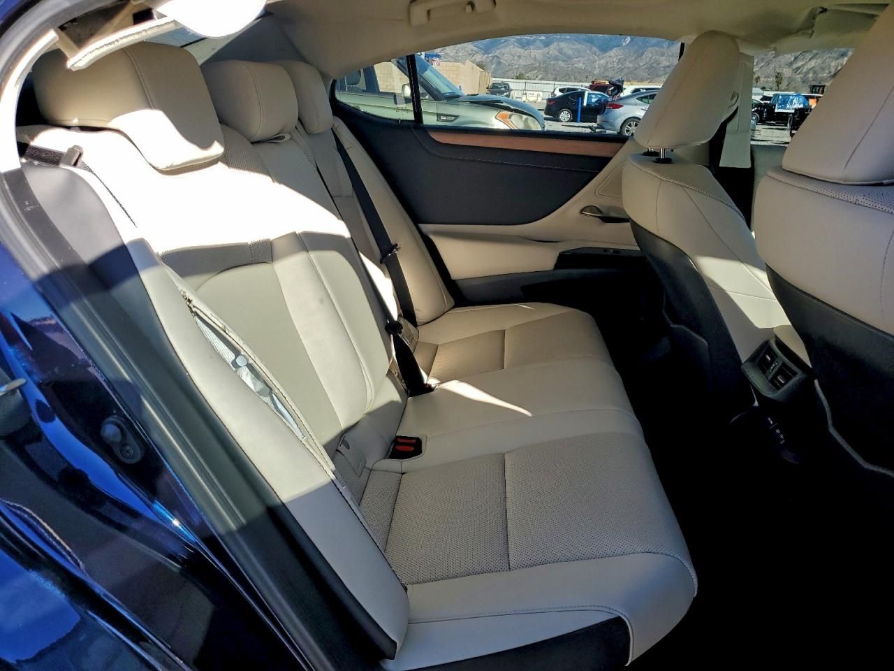 2024 Lexus Es 300h Base