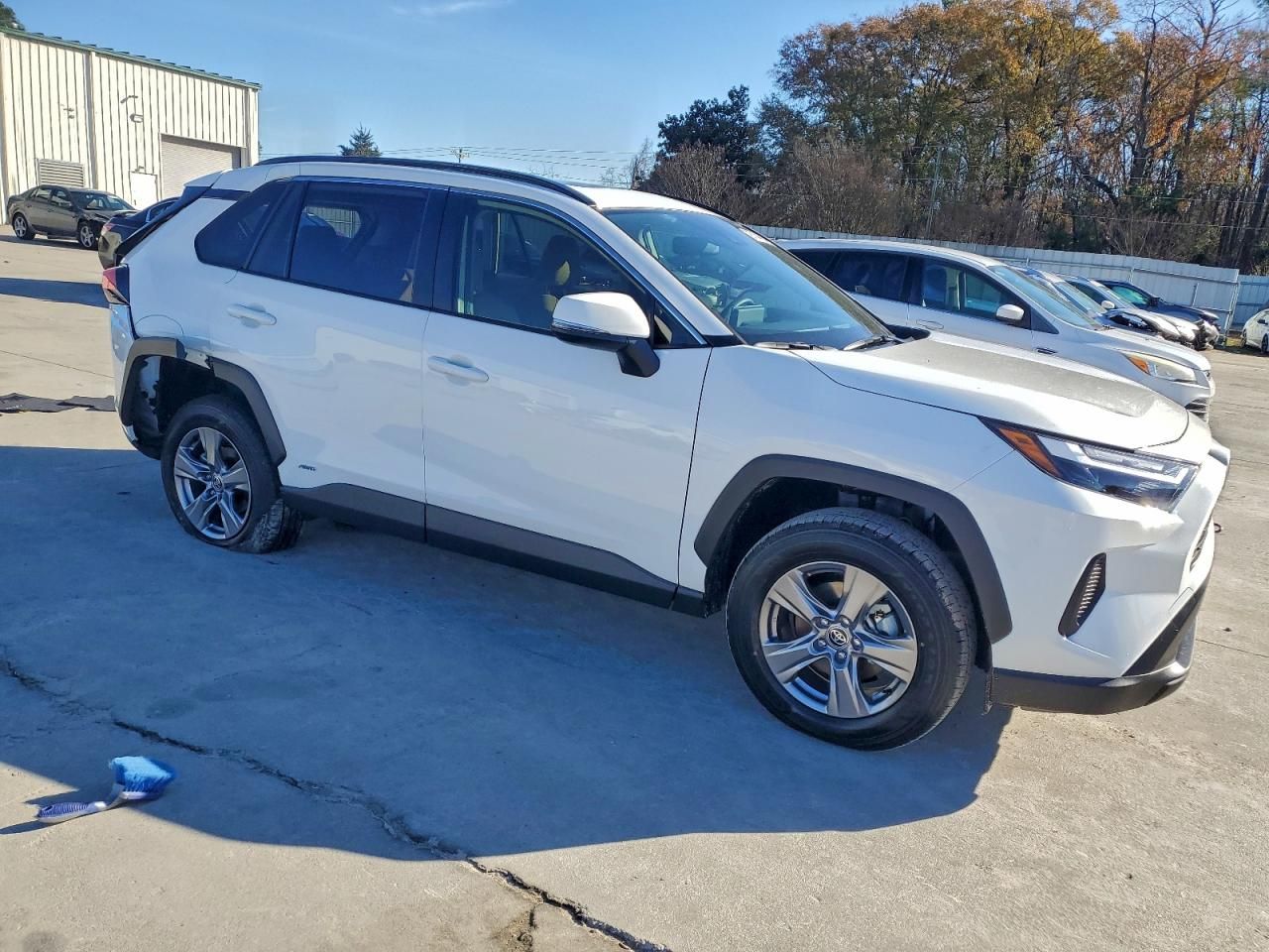 2025 Toyota Rav4 xle