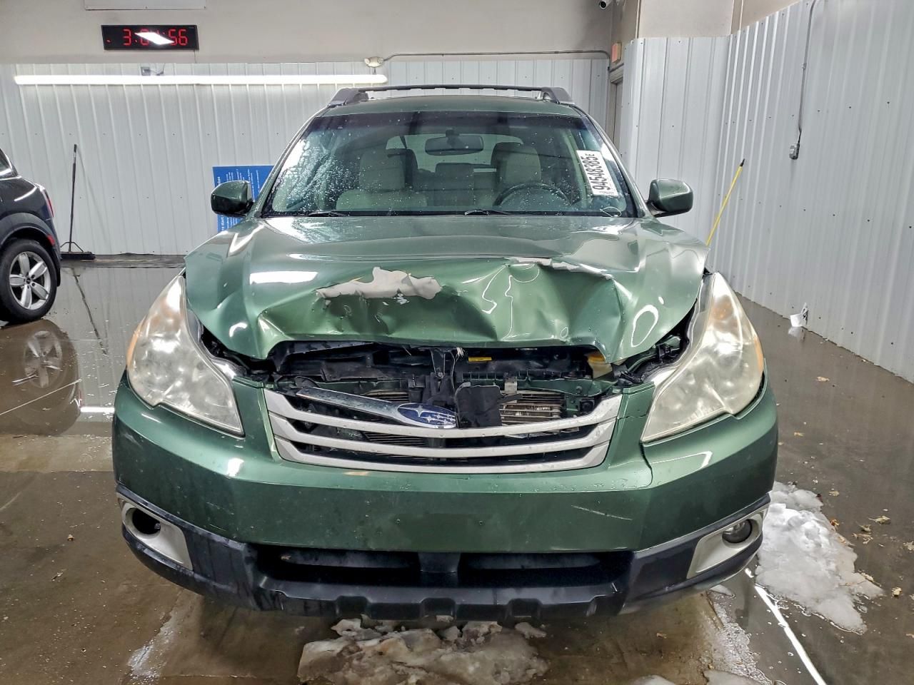 2010 Subaru Outback 2.5i Premium