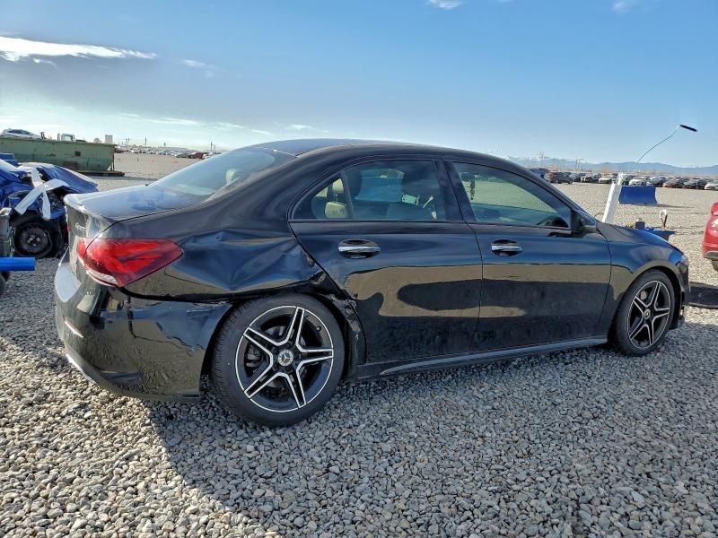 2021 Mercedes-Benz A 220 4matic
