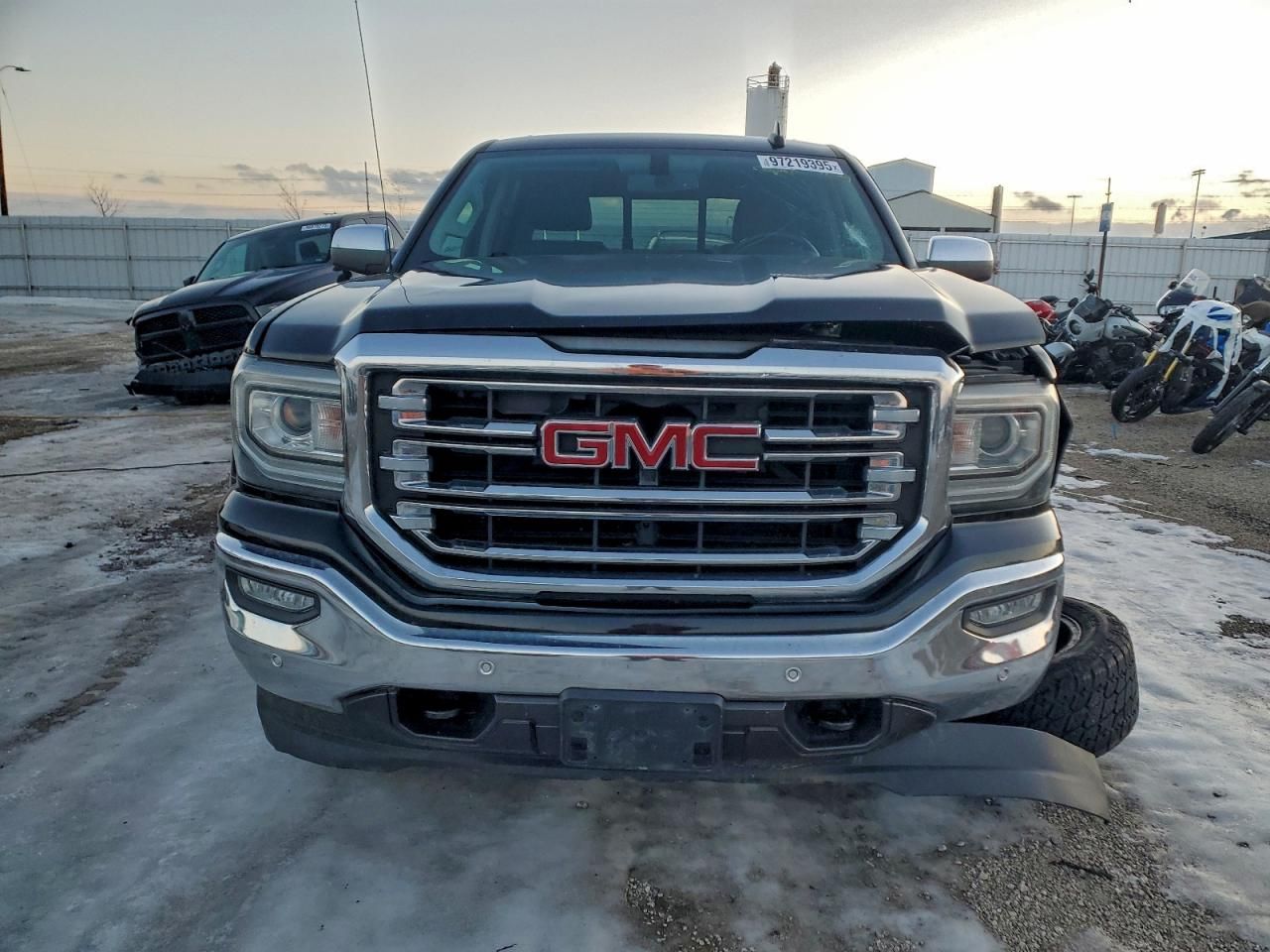 2017 GMC Sierra K1500 slt