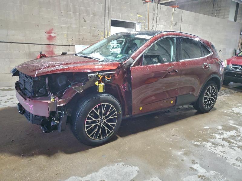 2021 Ford Escape Titanium
