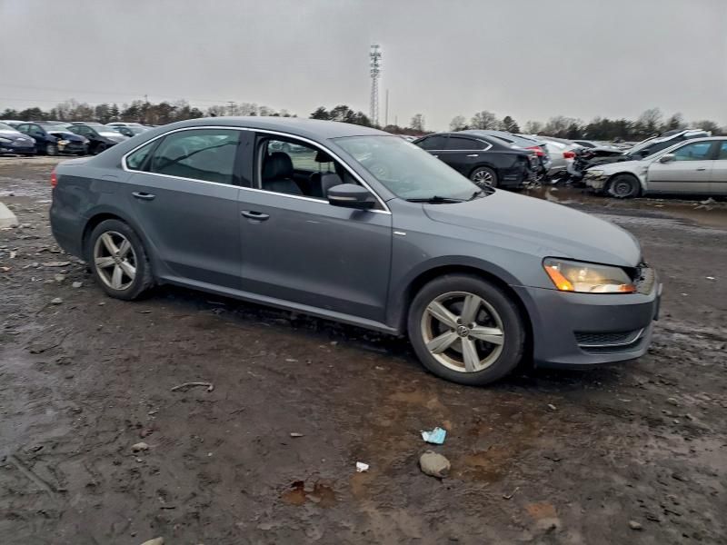 2014 Volkswagen Passat s