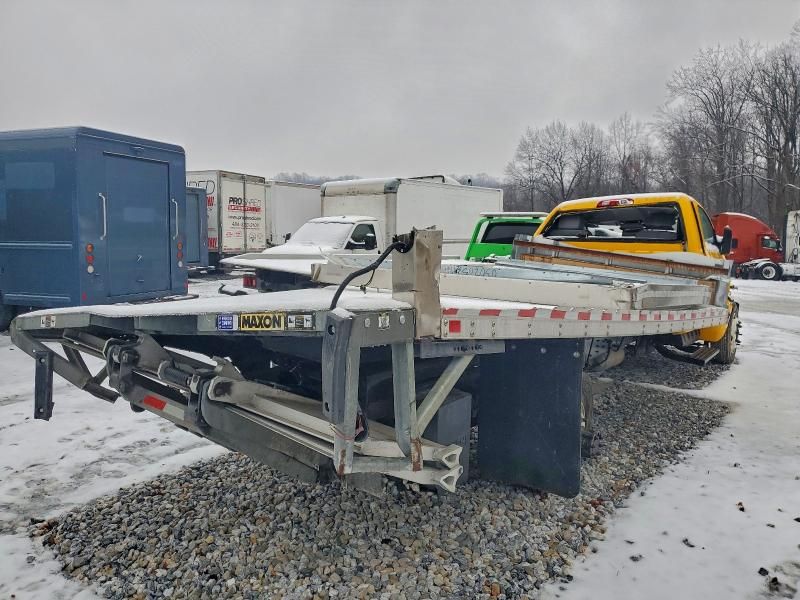 2022 Chevrolet Silverado Medium Duty