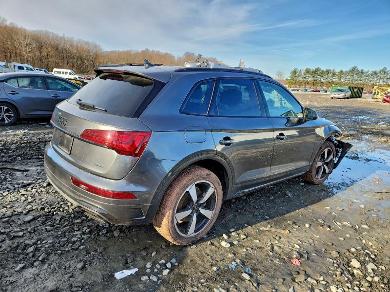 2023 Audi Q5 Prestige 45