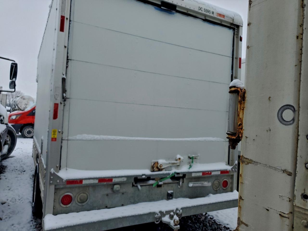 2006 Ford E450 BOX Truck