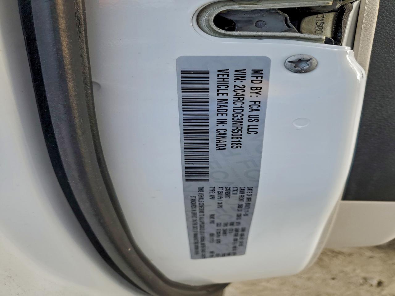 2021 Chrysler Voyager lxi
