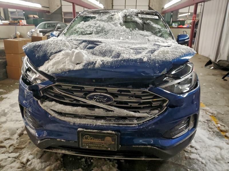 2020 Ford Edge sel