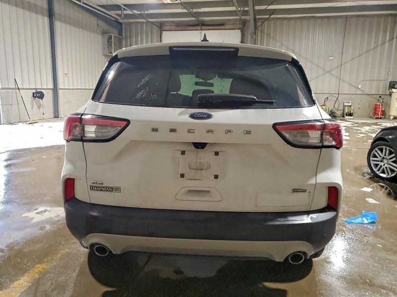2022 Ford Escape se