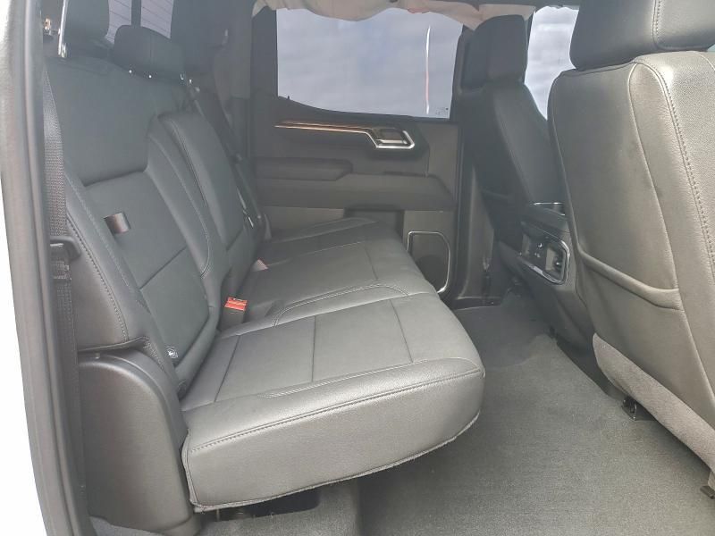 2025 GMC Sierra K1500 Elevation