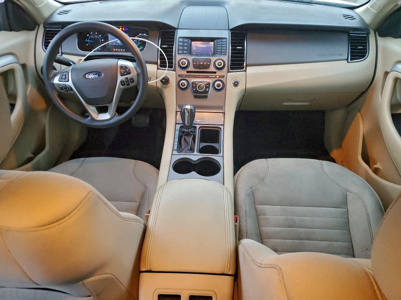 2018 Ford Taurus se